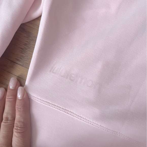Lululemon Softstreme Perfectly Oversized Cropped Crew Flush Pink - Picture 4 of 4